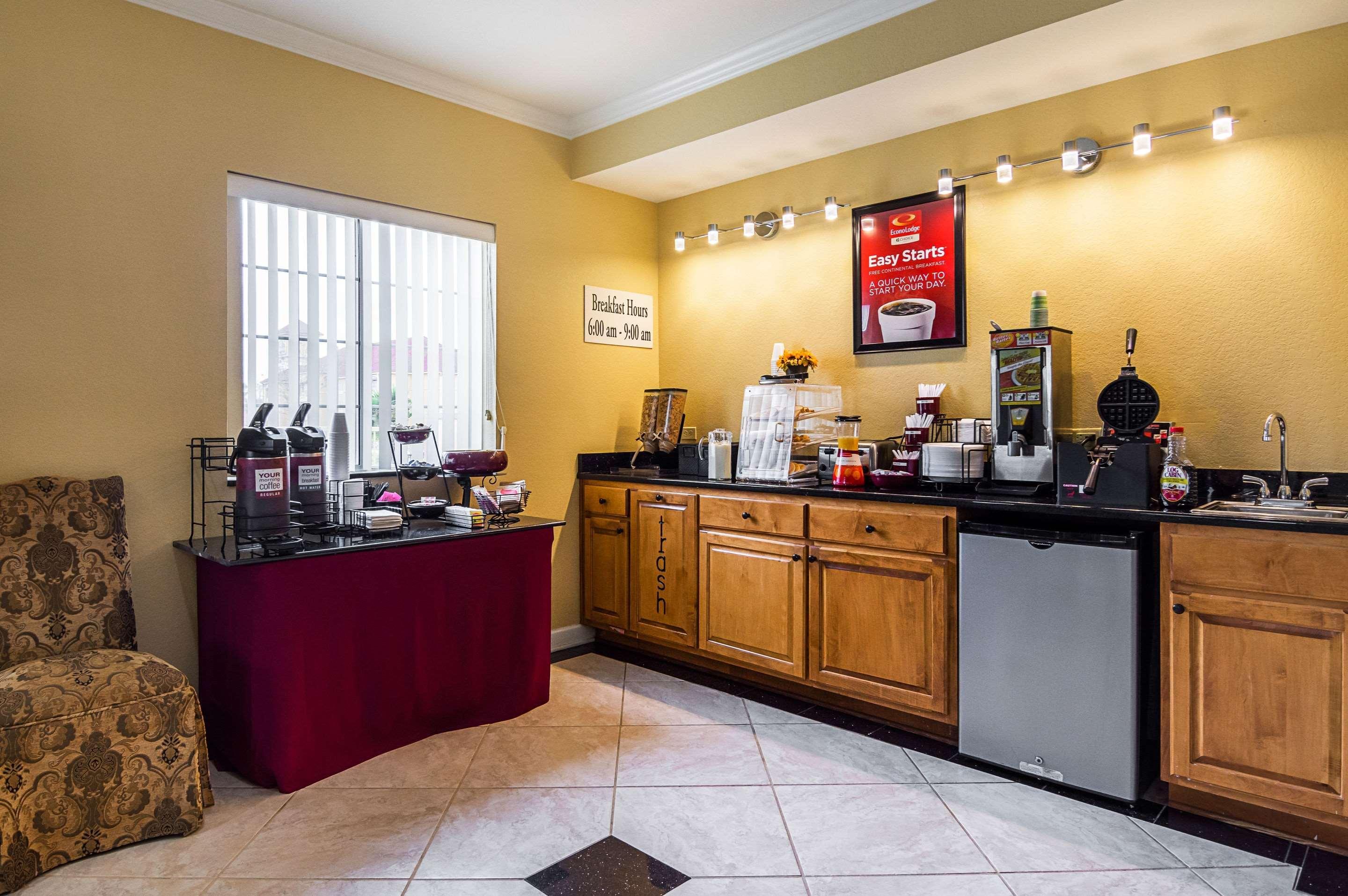 Econo Lodge Inn & Suites בריאנט מראה חיצוני תמונה